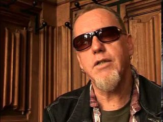 Robbi Robb worstelt nog met Apartheid: 'Ik dacht dat zwarten niet slim waren'