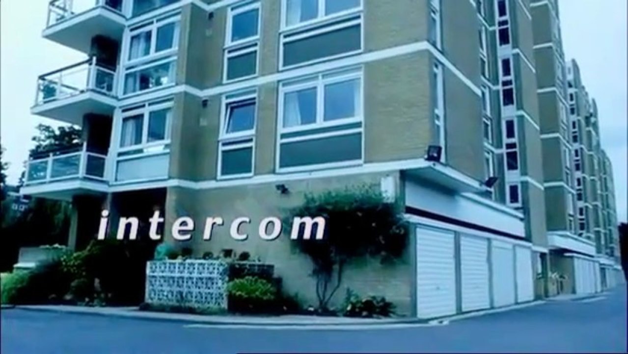 INTERCOM (SHORT)(U.K)