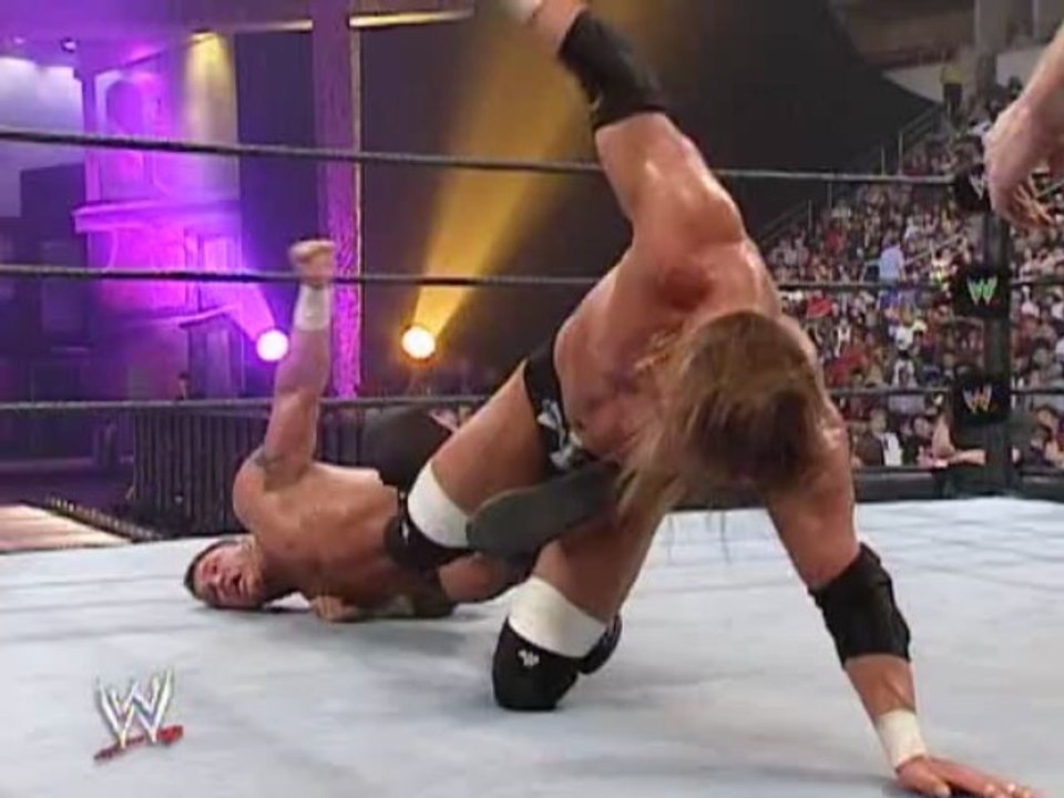 Triple H vs Randy Orton