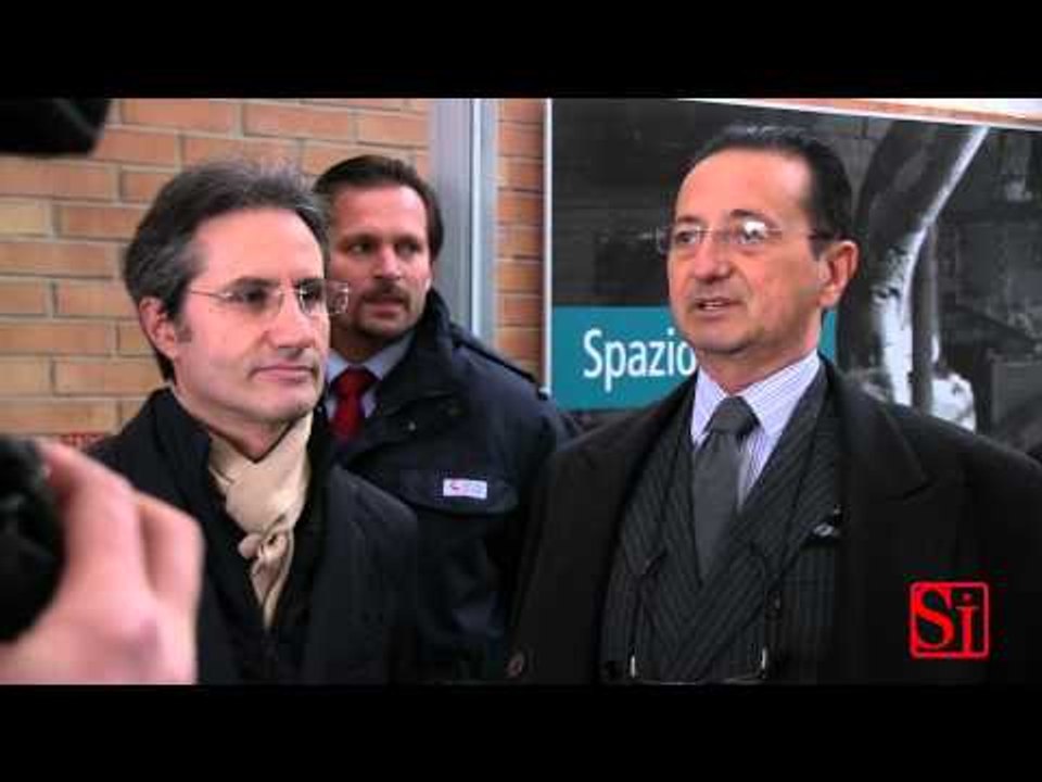 Napoli - Rogo Città della Scienza. La visita di Profumo (09.03.13)