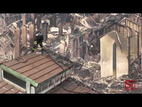 Video Napoli - Brucia Città della Scienza - Il giorno dopo (05.03.13)