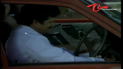 Brahmanandam Pickup A Bus Stop Beauty