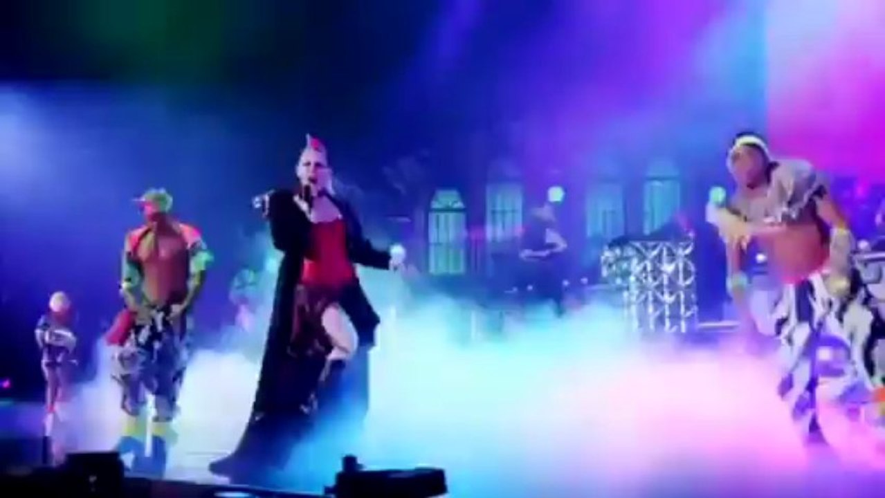 浜崎あゆみAyu NA NA NA Hotel love song live - video Dailymotion