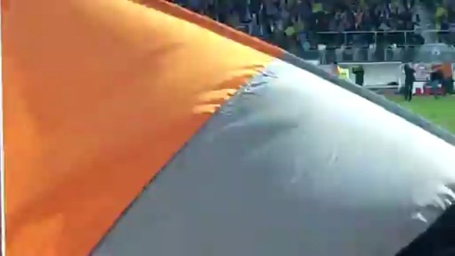 Les Tigres Cathares entrée des joueurs USC / RCNM