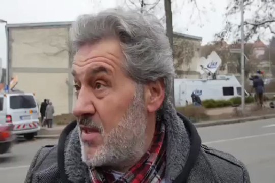 Bebeğini kurtarmak isterken ölmüş