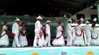 Precentacion de Danza Folclorica Salvador 6 de 6