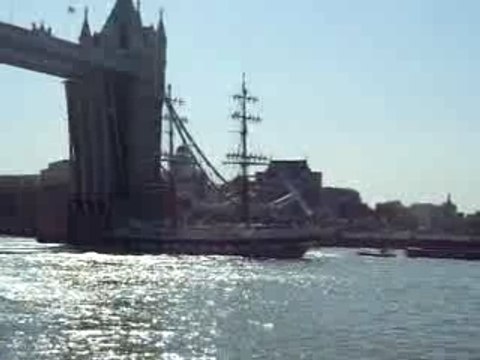 060921 London Tower Bridge
