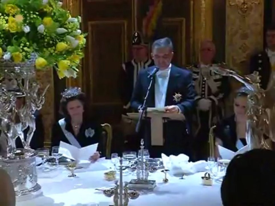 İsveç Kralı ve eşi Kraliçe Silvia, Bay ve Bayan Güle Akşam Yemeği verdi.