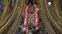 I cardinali a San Pietro: Conclave al via con la Messa