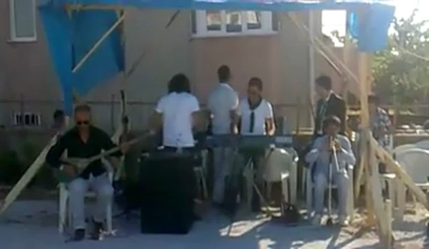 İrfan SAVAŞÇI Karlı dağlar karın almış karınan..U.H.