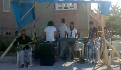İrfan SAVAŞÇI--Karlı dağlar karın almış karınan..U.H.
