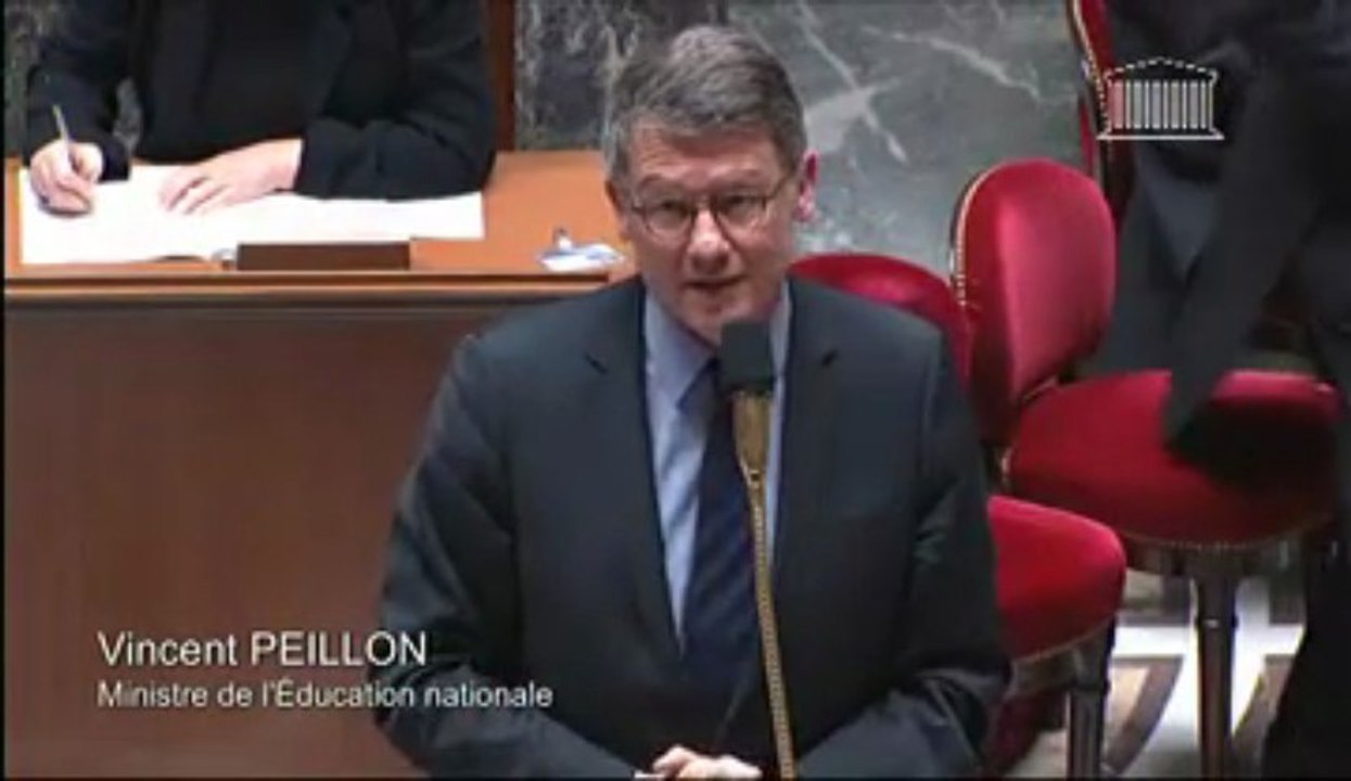 [ARCHIVE] Refondation de l’École : réponse de Vincent Peillon à la question de la députée Colette Langlade (groupe Socialiste, Radical, Citoyen et divers gauche)