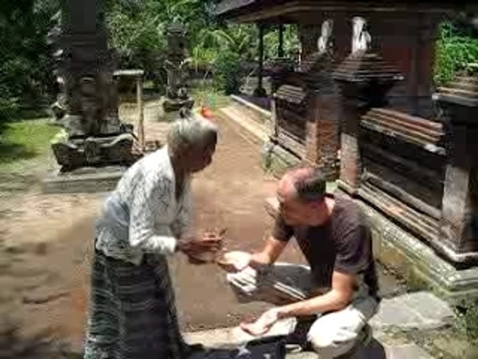Yeh Pulu auf Bali