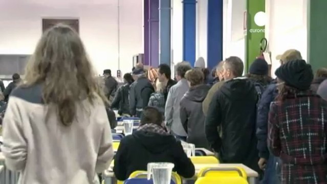 Alla Caritas di Roma, lontana dal Conclave e vicina ai...