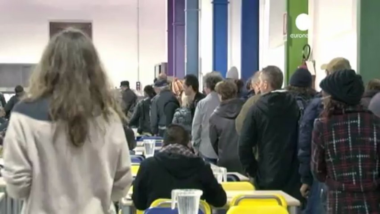 Alla Caritas di Roma, lontana dal Conclave e vicina ai...