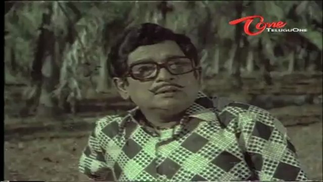 Allu Ramalingaiah Flirts A Beauty - Telugu Comedy Scene