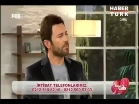 Songül Karlı Canlı yayında Eşi kızınca kıyafetini değiştirdi! - YouTube