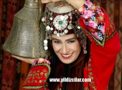 Yıldız Tilbe - Mecnunum Leylamı Gördüm