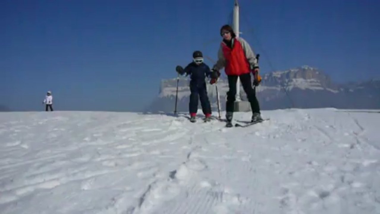 tom ski tombe