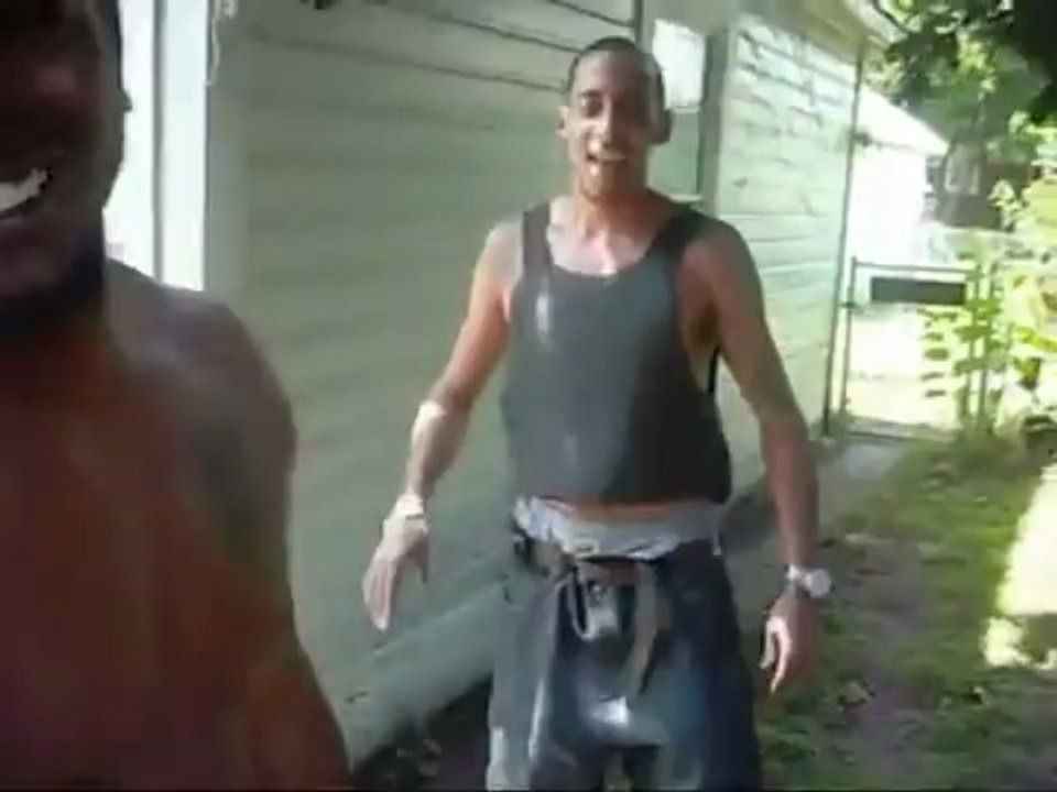 La bonne idée du jour : tester un gilet pare balles