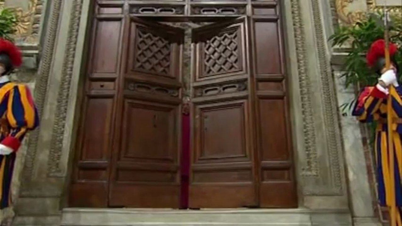 Schwarzer Rauch: Noch kein neuer Papst gefunden