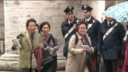 Conclave, secondo giorno tra attesa e pronostici