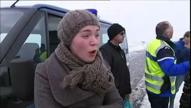 Les automobilistes excédés de la RN13, bloqués par les congères depuis 48 heures