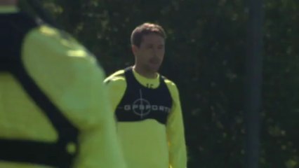 Inglaterra rinde homenaje a Owen