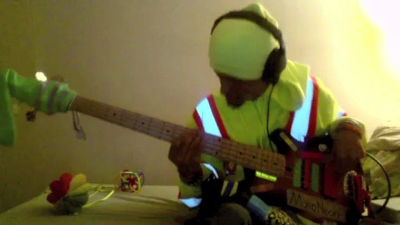 MonoNeon | "Sonic the Hedgehog (Green Zone Hill)" - Masato