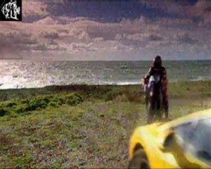 5th Gear Lambo Gallardo vs Ducati 999