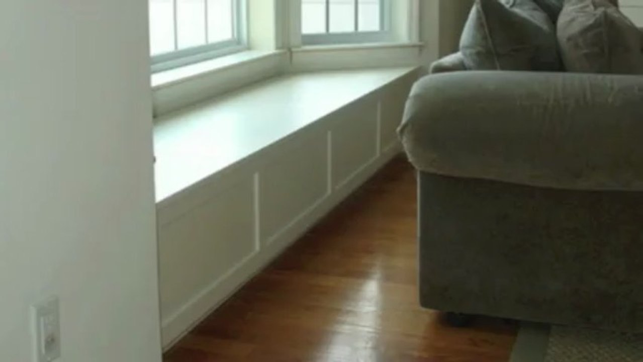 Window installation in Seattle glass repair replacement service