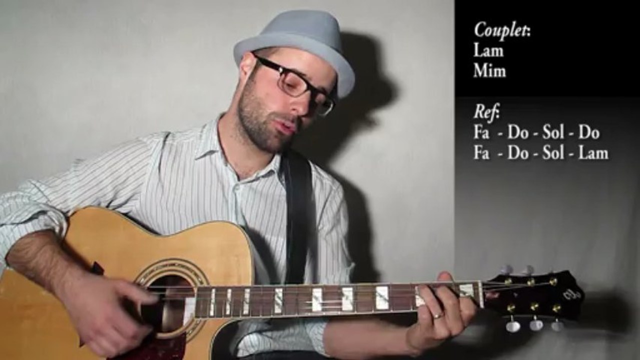 Léa de Louise Attaque à la guitare (chants 5) avec zamzam