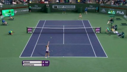 Szarapowa w półfinale po wygranej z Errani