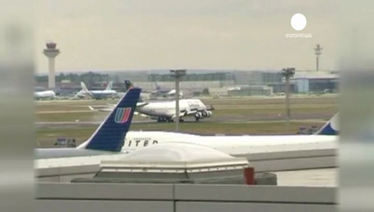 Lufthansa expects profit boost by 2015