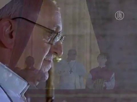 Новый Папа ездил на работу на автобусе