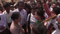 Myanmar mine protesters vent anger at Suu Kyi