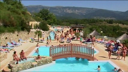 Camping Yelloh! Village - Les Bois du Châtelas à Bourdeaux - Drôme - Rhône-Alpes