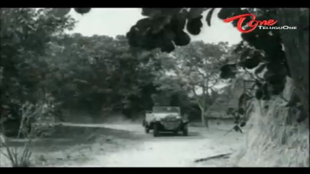 Gaali Medalu Songs - O Rayudo - NTR - Devika