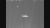 UFO ENTRANDO NA CRATERA DO VULCÃO POPOCATÉPETL - MEXICO