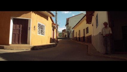 trailer salas "MANOS UNIDAS"