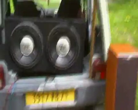 2 JBL avec ampli 10000 watts