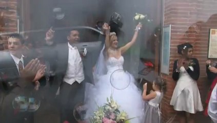 Carnage. 3 moto Sportive ouvre la route au cortége de mariage:      On vas vous escorter, c'est plus prudent...?