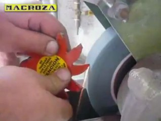 máy tạo rãnh tường Macroza M90, sc100, sc200 call 01689 938 934 Mr Trọng