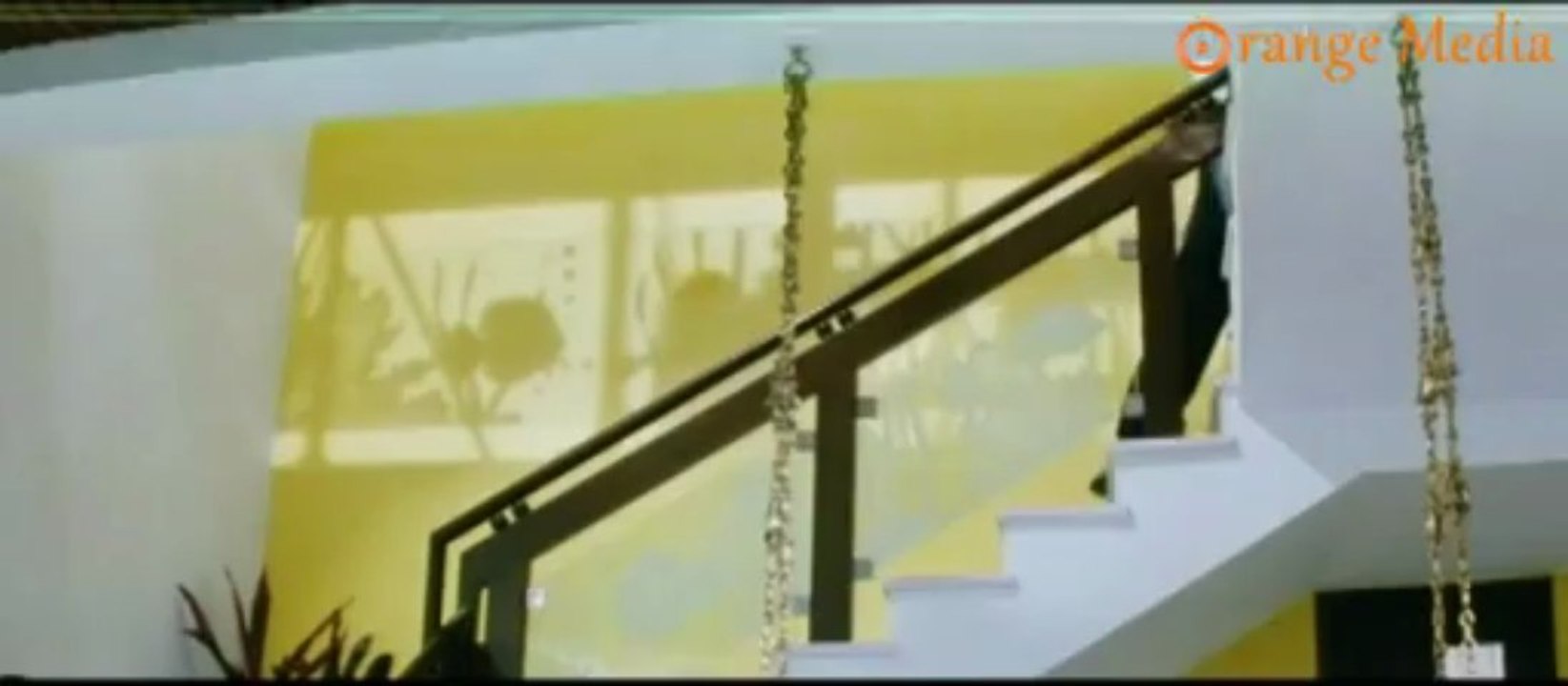 Sunil As Srikanth Comedy Scene From Michael Madana Kamaraju