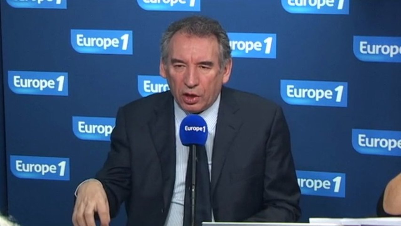Livrer des armes aux rebelles syriens : François Bayrou "très interrogatif"