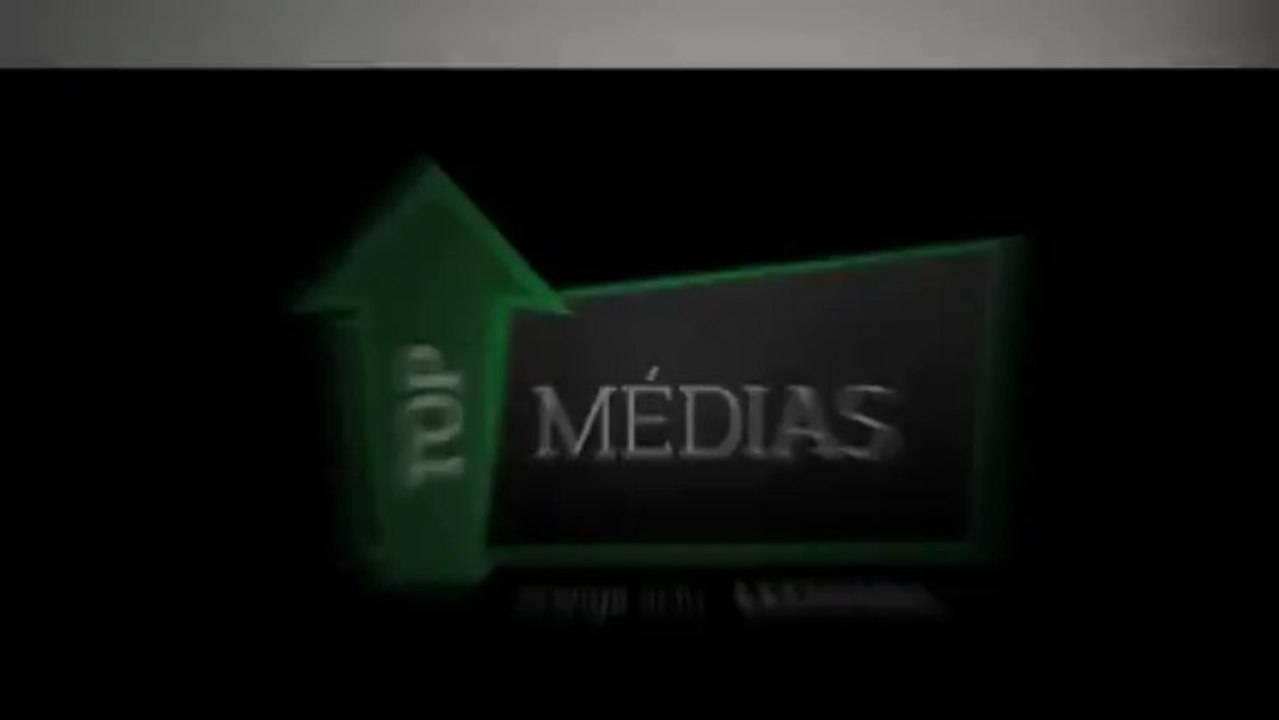 Top Médias : Alessandra Sublet joue la sexy infirmière pour Michel Cymès