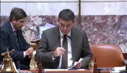 AN PJL Refondation de l'école - Rudy Salles fait un rappel au règlement