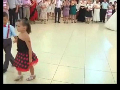 NÃO VIVO MAIS SEM TEU AMOR (Vicente Telles/Marabá)- FORROZUÁ