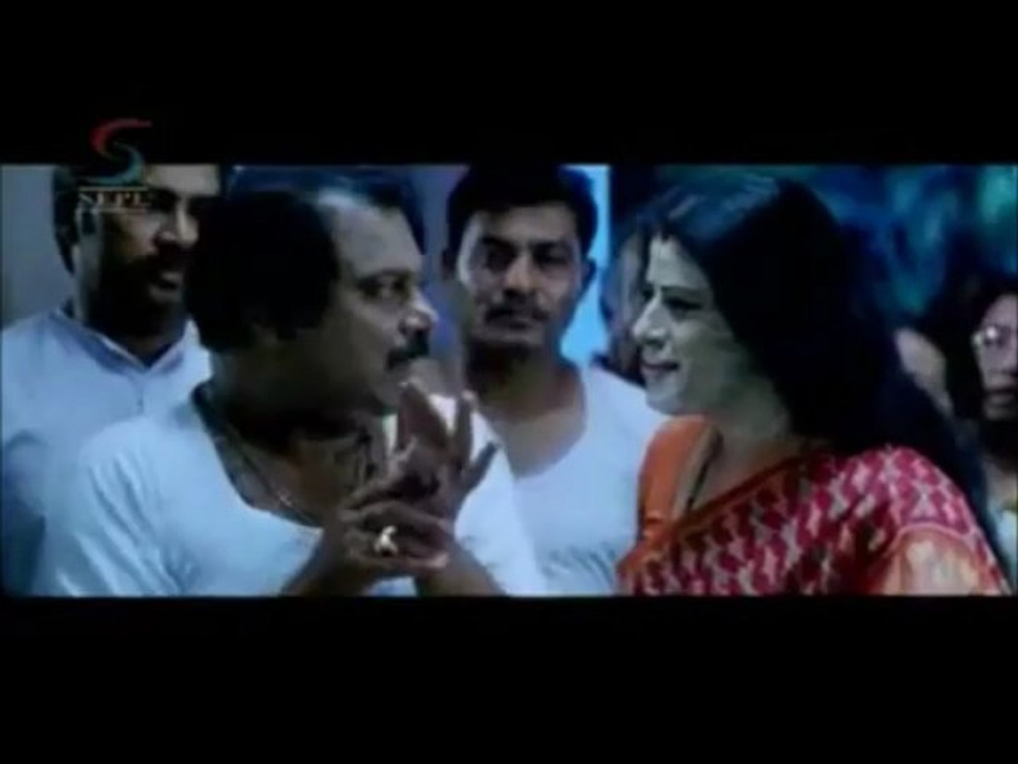 cute scene between gopichand and anushka sharma- meri shapath - video  Dailymotion