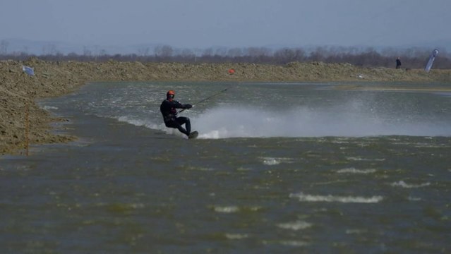 Alexandre Caizergues VS Rob Douglas - Kitesurf World Record Attempt - Salin-de-Giraud / France
